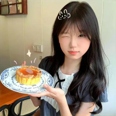 紧扣的星星 高清封面
