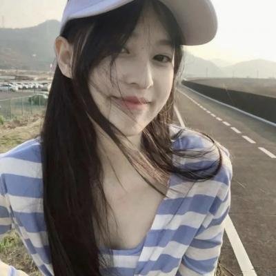 她的强盗朋友 高清封面